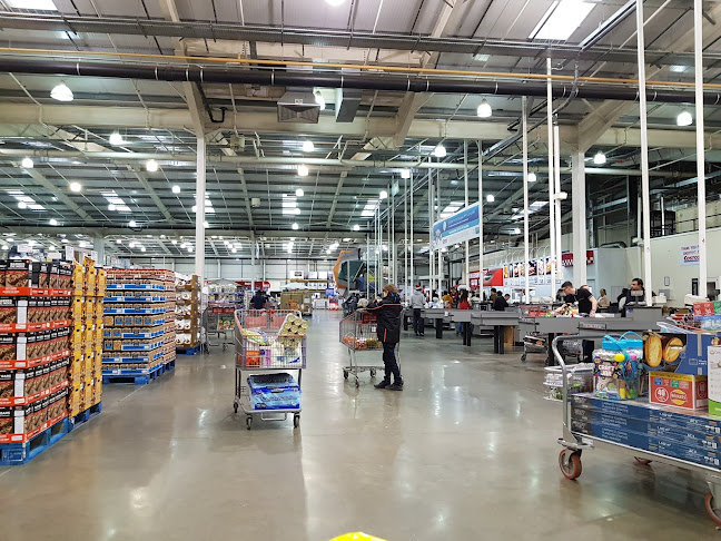 Comments and reviews of Costco Milton Keynes