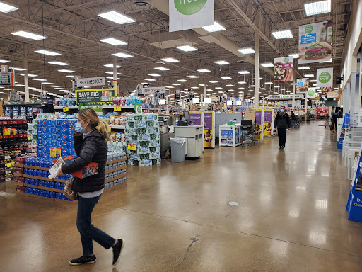 Grocery Store «Fred Meyer», reviews and photos, 22075 NW Imbrie Dr, Hillsboro, OR 97124, USA