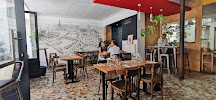 Atmosphère du Restaurant français Nous4 | Cuisine Bistronomique à Paris - n°10