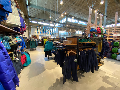 Clothing Store «L.L. Bean», reviews and photos, 280 School St, Mansfield, MA 02048, USA