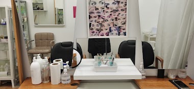 Pretty Woman Beauty Parlour