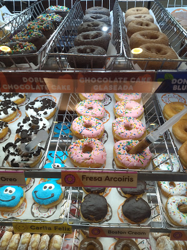 Dunkin' Donuts - C.C. Riocentro Ceibos