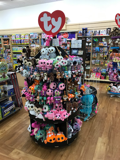 Gift Shop «The Paper Store Of Fairfield», reviews and photos, 2255 Black Rock Turnpike, Fairfield, CT 06825, USA