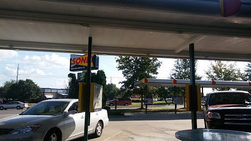 Fast Food Restaurant «Sonic Drive-In», reviews and photos, 799 Team Blvd, Smyrna, TN 37167, USA