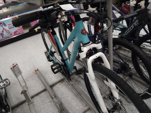 Sporting Goods Store «Academy Sports + Outdoors», reviews and photos, 4261 NW 63rd St, Oklahoma City, OK 73116, USA