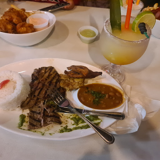 Ecuadorian Restaurant «Sabor Latino Restaurant», reviews and photos, 95-35 40th Rd, Queens, NY 11373, USA