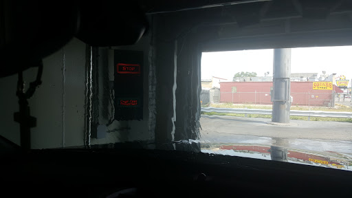 Car Wash «Finish Line Carwash LLC», reviews and photos, 2330 Mannheim Rd, Melrose Park, IL 60164, USA