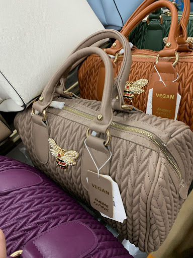 Department Store «Nordstrom Rack Lincoln Park», reviews and photos, 1551 N Sheffield Ave, Chicago, IL 60642, USA