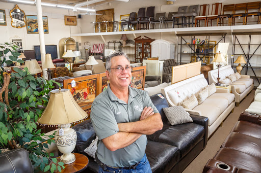 Furniture Store «Manatee Furniture», reviews and photos, 3015 1st St, Bradenton, FL 34208, USA