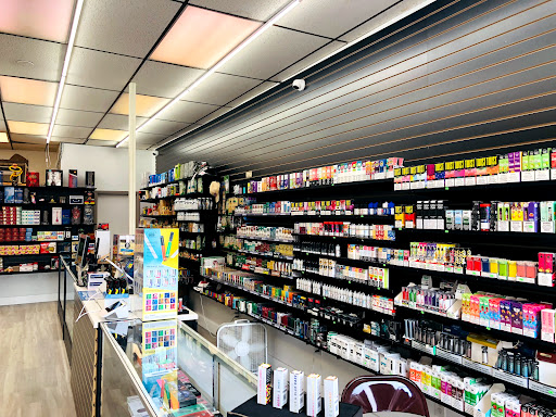 Liquor Store «Black Rock Wine & Spirits», reviews and photos, 21 Waterbury Rd, Thomaston, CT 06787, USA