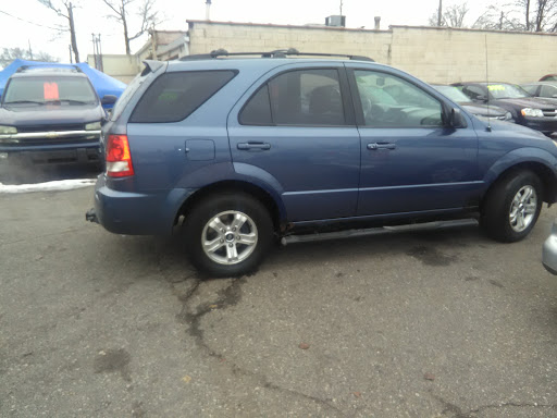 Used Car Dealer «M & M Car Sales», reviews and photos, 25713 John R Rd, Madison Heights, MI 48071, USA