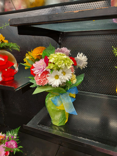 Grocery Store «Winn-Dixie», reviews and photos, 312 E 9 Mile Rd, Pensacola, FL 32514, USA