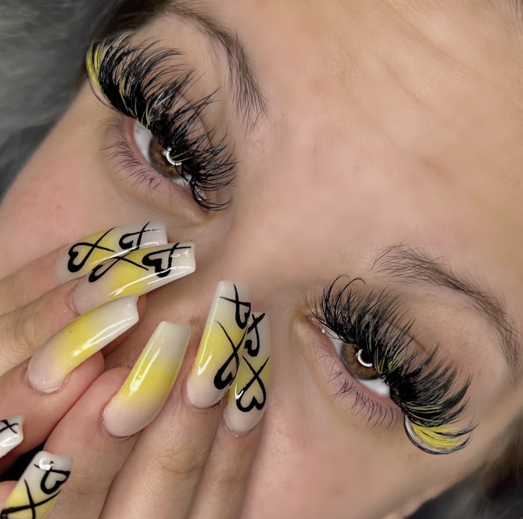 5280 Lashes LLC 80123