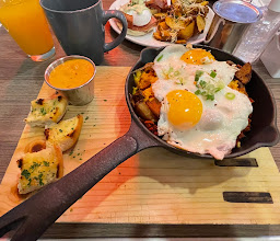 Dos Panes / Sucursal L Montejano photo