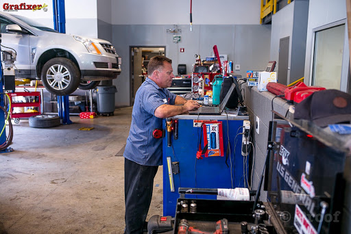 Auto Repair Shop «MasterWorks Automotive», reviews and photos, 1789 S Taylor Rd, Cleveland Heights, OH 44118, USA