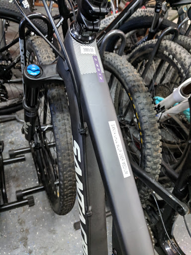 Bicycle Store «Woodside Bike Shop», reviews and photos, 1523 Woodside Rd, Redwood City, CA 94061, USA