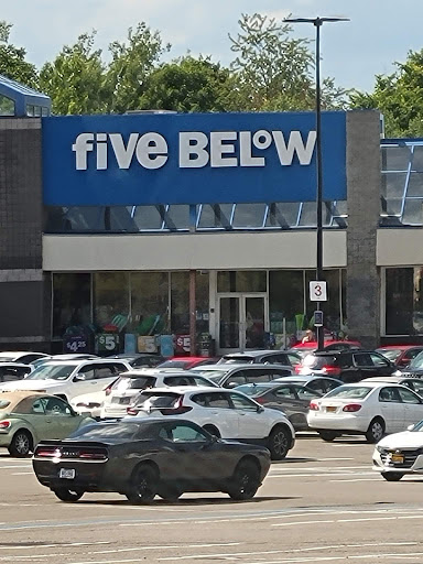 Shopping Mall «Town Square Mall», reviews and photos, 2405 Vestal Pkwy E, Vestal, NY 13850, USA