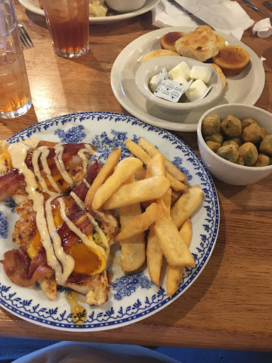 American Restaurant «Cracker Barrel Old Country Store», reviews and photos, 14 Frontage Rd, Clinton, NJ 08809, USA