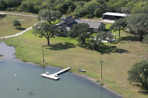TEXAS LAND ASSOCIATES, INC. | Country Homes | Investment Land | Sporting Properties |