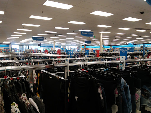 Clothing Store «Ross Dress for Less», reviews and photos, 1028 Glenbrook Way, Hendersonville, TN 37075, USA