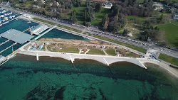 Plage des Eaux-Vives的照片 和解