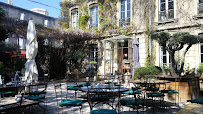 Atmosphère du Restaurant méditerranéen Numero 75 à Avignon - n°4