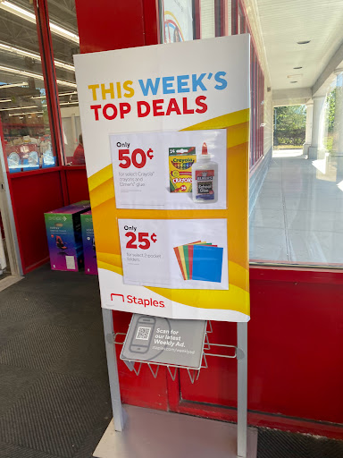 Office Supply Store «Staples», reviews and photos, 350 N Bedford Rd, Mt Kisco, NY 10549, USA