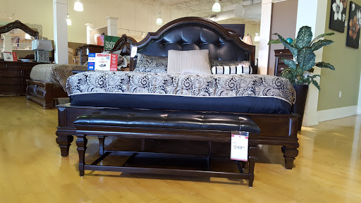 Furniture Store «American Signature Furniture», reviews and photos, 840 Ernest W Barrett Pkwy NW #250, Kennesaw, GA 30144, USA