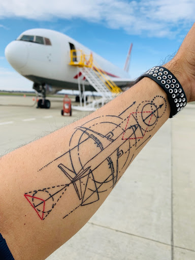 Tattoo Shop «Black Widow Tattoo Studio», reviews and photos, 6745 Watt Ave, North Highlands, CA 95660, USA