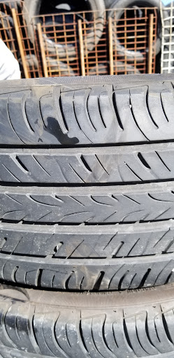 Tire Shop «Cruz Tire Services», reviews and photos, 3700 Hunters Point Pike, Lebanon, TN 37087, USA