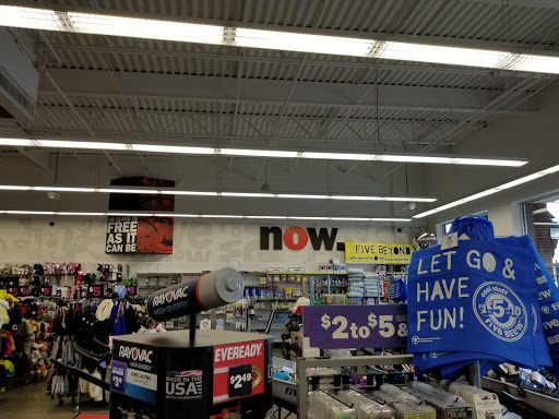 Variety Store «Five Below», reviews and photos, 24630 Dulles Landing Dr, Dulles, VA 20166, USA