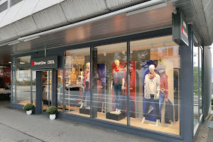 Street One CECIL Store