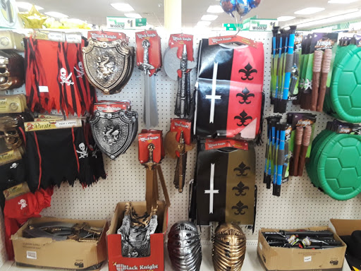 Dollar Store «Dollar Tree», reviews and photos, 4745 N Ocean Dr, Sea Ranch Lakes, FL 33308, USA