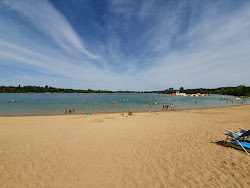 Photo de Lac de Saint-Cyr Beach avec un rivage spacieux