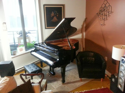 Simply Piano Studio