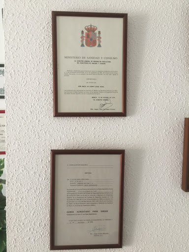 Dra. María Loreto López Parra-Clínica Dental - Castuera. en Castuera, Badajoz