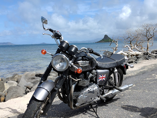 Triumph Motorcycle Dealer «Triumph Of Cincinnati», reviews and photos, 3251 Highland Ave, Cincinnati, OH 45213, USA