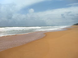 Photo de Gloria Beach avec rivage droit, long