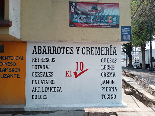 Tienda de Abarrotes y Cremería 