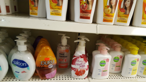 Grocery Store «Noor Meat & Grocery store», reviews and photos, 4563 South 13th Street, Milwaukee, WI 53221, USA