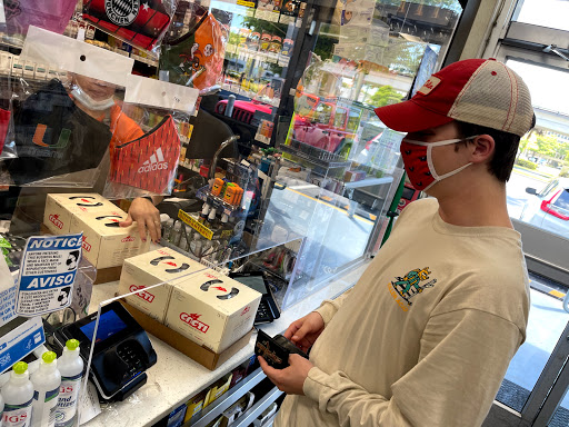 Beer Store «Downstairs Market», reviews and photos, 5885 Ponce De Leon Blvd, Coral Gables, FL 33146, USA