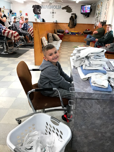 Beauty Salon «J & D Barber & Beauty Shop», reviews and photos, 18904 FM 1488 Rd, Magnolia, TX 77355, USA