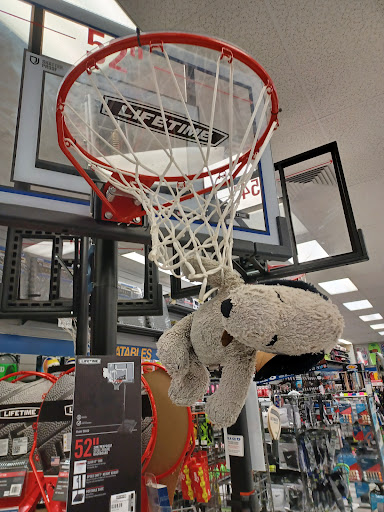 Sporting Goods Store «Big 5 Sporting Goods - Springfield», reviews and photos, 2720 Gateway St, Springfield, OR 97477, USA