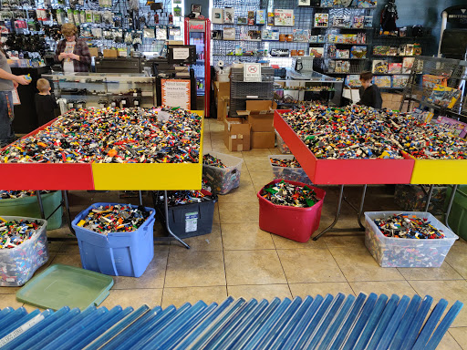 Video Game Store «Fallout Games», reviews and photos, 1807 E Southern Ave, Tempe, AZ 85282, USA