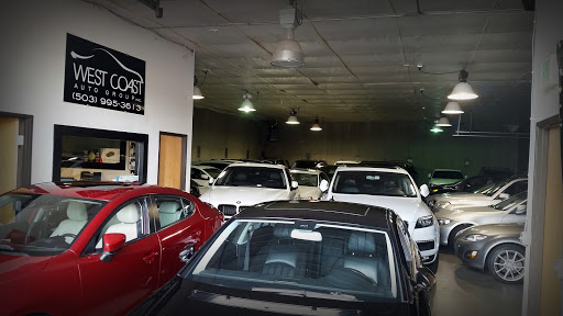 Used Car Dealer «West Coast Auto Group», reviews and photos, 231 NE 10th Ave, Portland, OR 97232, USA