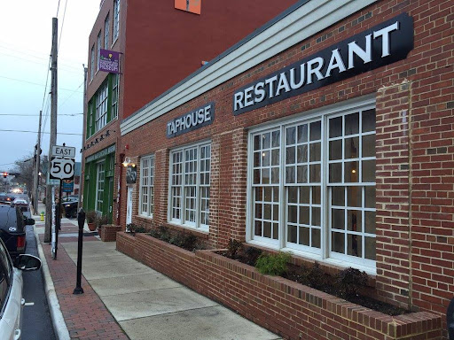 Sign Shop «FASTSIGNS», reviews and photos, 1720 Valley Ave, Winchester, VA 22601, USA