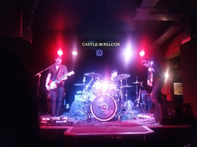 The Castle & Falcon - Night club