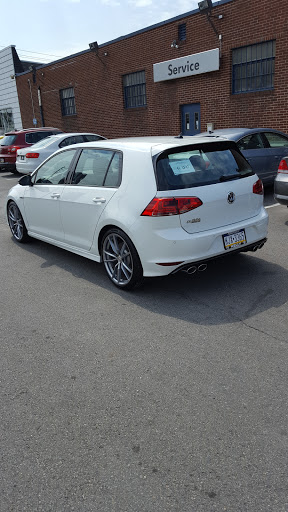 Car Dealer «Kelly Volkswagen», reviews and photos, 736 S Main Ave, Scranton, PA 18504, USA