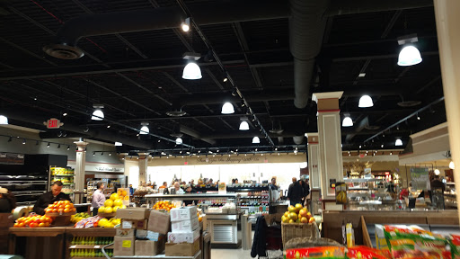 Shopping Mall «Rye Ridge Shopping Center», reviews and photos, 142 S Ridge St, Rye Brook, NY 10573, USA