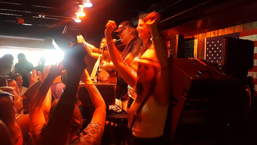 Live Music Venue «The Improper Bostonian - Live Music Venue & Bar», reviews and photos, 626 Main St, Dennis Port, MA 02639, USA